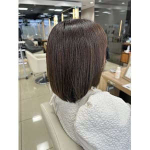 [aika]黒染め履歴からの明るめカラー