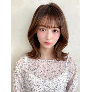 美髪ミディアムストレート寒色系カラー極細ハイライト - AFLOAT/L 錦糸町【アフロートエル】【アフロートエル キンシチョウ】掲載中