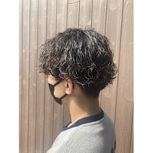 春のイメチェンパーマ