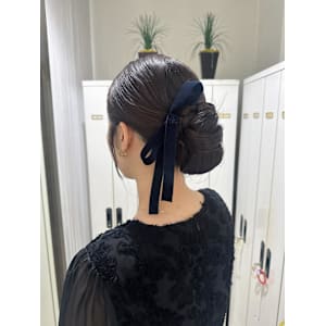 タイトシニヨン