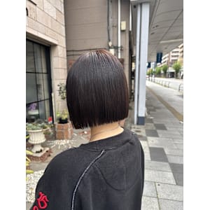 ぱつっとミニボブ