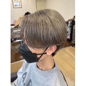 グレージュカラー