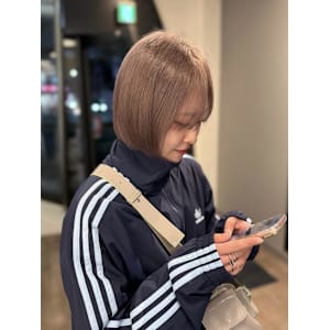 ラベンダーグレージュ/ハイトーン/髪質改善