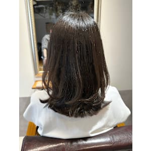 30代40代50代外ハネミディアムレイヤー髪質改善