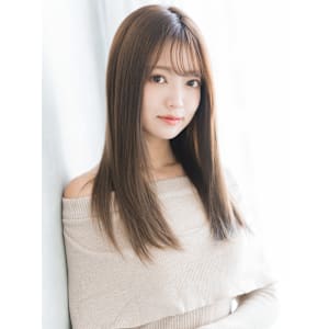 【S.BROOM天王寺店】ベージュ系でナチュラルストレート