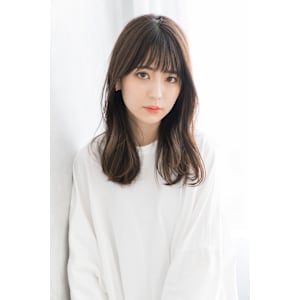 【S.BROOM天王寺店】ナチュラルセミディースタイル