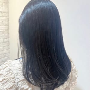 ブルーブラック