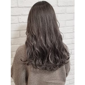 透け感カラー ダブルカラー アッシュグレー セミロング