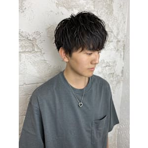 ジツハチョクモウ【池袋東口店】