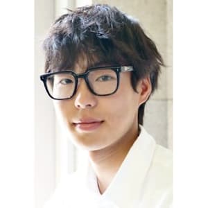 ブルーカラー　波打ちパーマ　韓流ヘア　RK