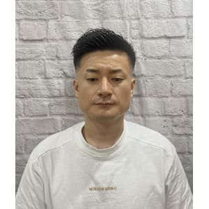 メンズ／スキンフェード／ベリーショート／アップバング