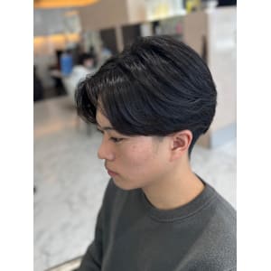 メンズセンターパート