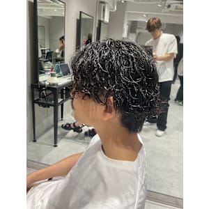 メンズサロン Rolka 池袋店×スタイル