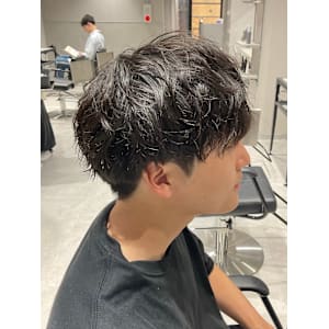 メンズサロン Rolka 池袋店×スタイル