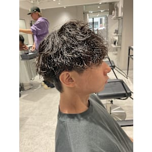 メンズサロン Rolka 池袋店×スタイル