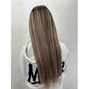 バレイヤージュ - BELLE GROW ALPHA HAIR&NAIL【ベルグローアルファヘアアンドネイル】掲載中