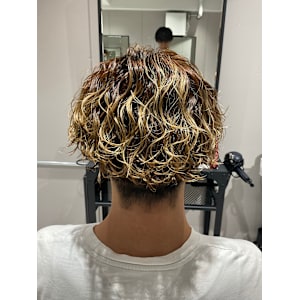 メンズサロン Rolka 池袋店×スタイル