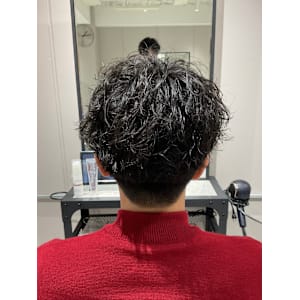 メンズサロン Rolka 池袋店×スタイル