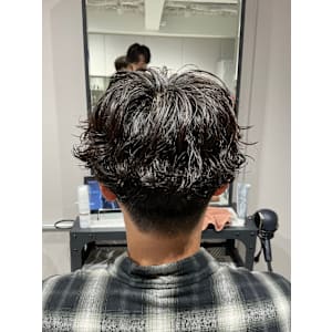 メンズサロン Rolka 池袋店×スタイル