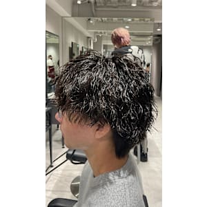 メンズサロン Rolka 池袋店×スタイル