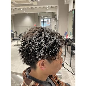 メンズサロン Rolka 池袋店×スタイル