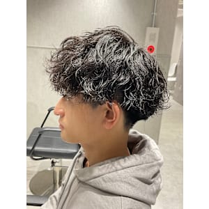 メンズサロン Rolka 池袋店×スタイル