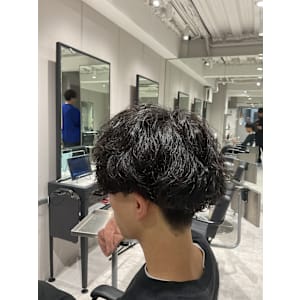 メンズサロン Rolka 池袋店×スタイル