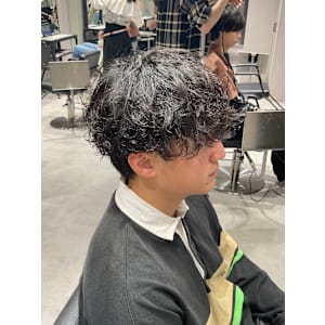 メンズサロン Rolka 池袋店×スタイル