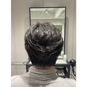 メンズサロン Rolka 池袋店×スタイル