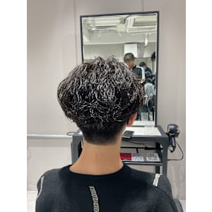 メンズサロン Rolka 池袋店×スタイル