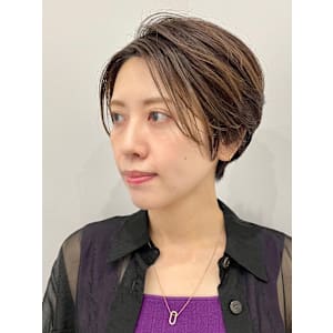 前下がりショート・ボブ/絶壁解消/前髪あり/30代/40代