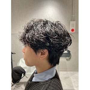 メンズサロン Rolka 池袋店×スタイル