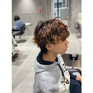 メンズサロン Rolka 池袋店×スタイル