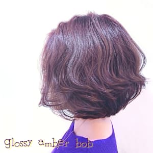 グロッシーアンバーボブ