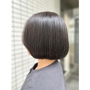 ボブカット/切りっぱなしボブ/ボブヘア/艶髪/ストレートヘア