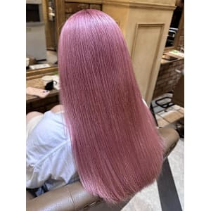 28/ペールピンクベージュ/ホワイトピンクカラー/透明感