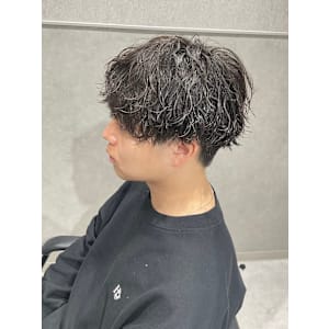 メンズサロン Rolka 池袋店×スタイル