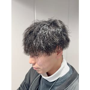 メンズサロン Rolka 池袋店×スタイル