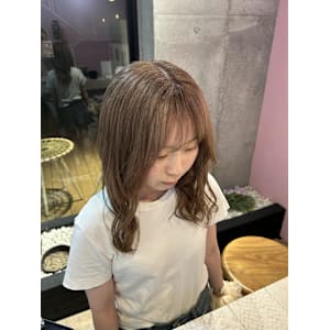 シフォンベージュ