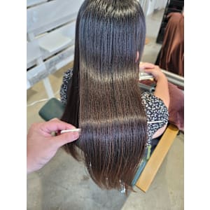 髪質改善トリートメント×縮毛矯正 Wealth×スタイル