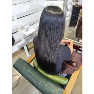 髪質改善トリートメント×縮毛矯正 Wealth×スタイル