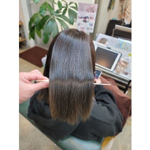 髪質改善トリートメント×縮毛矯正 Wealth×スタイル