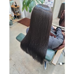 髪質改善トリートメント×縮毛矯正 Wealth×スタイル