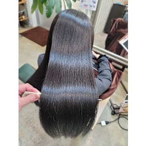 髪質改善トリートメント×縮毛矯正 Wealth×スタイル