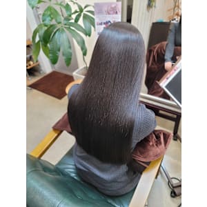 髪質改善トリートメント×縮毛矯正 Wealth×スタイル