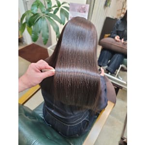 髪質改善トリートメント×縮毛矯正 Wealth×スタイル