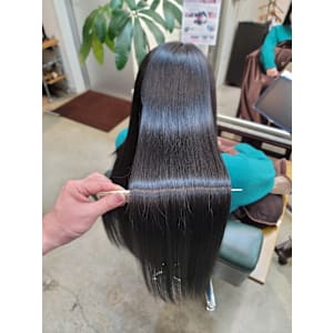 髪質改善トリートメント×縮毛矯正 Wealth×スタイル