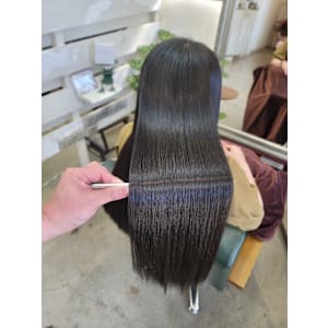 髪質改善トリートメント×縮毛矯正 Wealth×スタイル