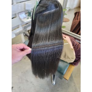 髪質改善トリートメント×縮毛矯正 Wealth×スタイル