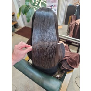 髪質改善トリートメント×縮毛矯正 Wealth×スタイル